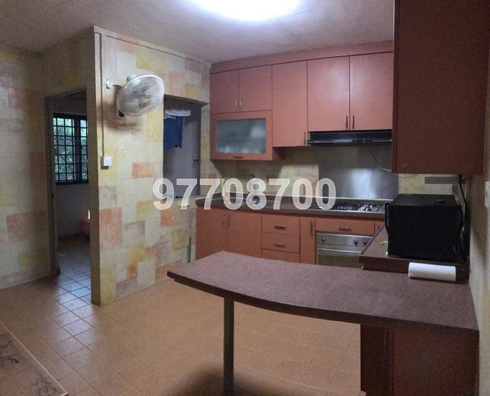 Blk 333 Tampines Street 32 (Tampines), HDB Executive #138029082
